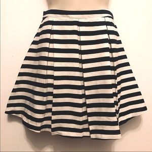 Have Black & White Stripe Pleated Linen Skater Skirt Size M